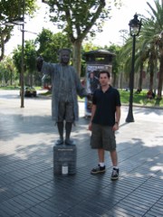 Columbus street performer