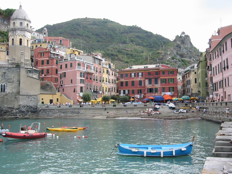 Vernazza - population 1100